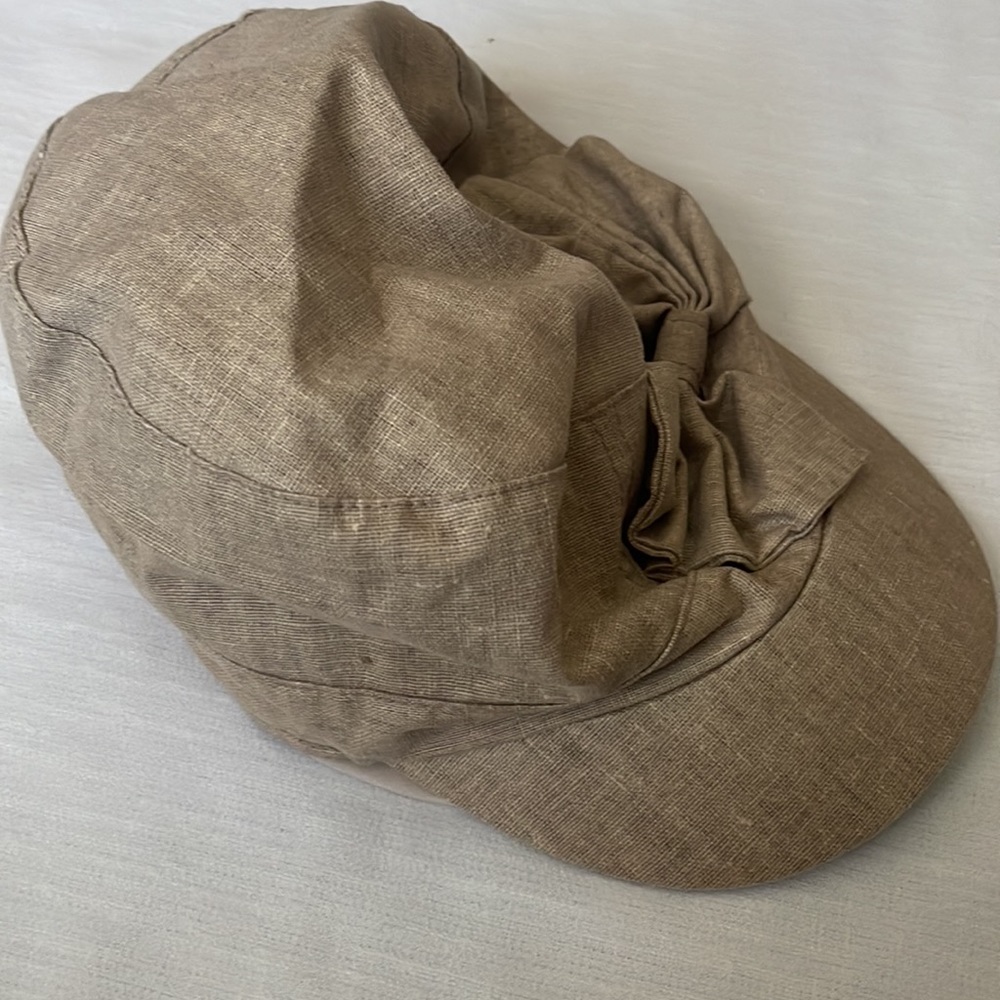 Hat - Picture 3 of 6